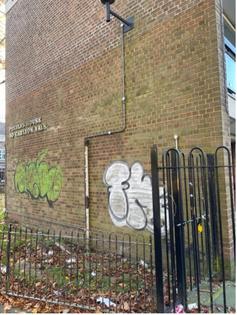 Graffiti on UK Walls - Westbourne Park